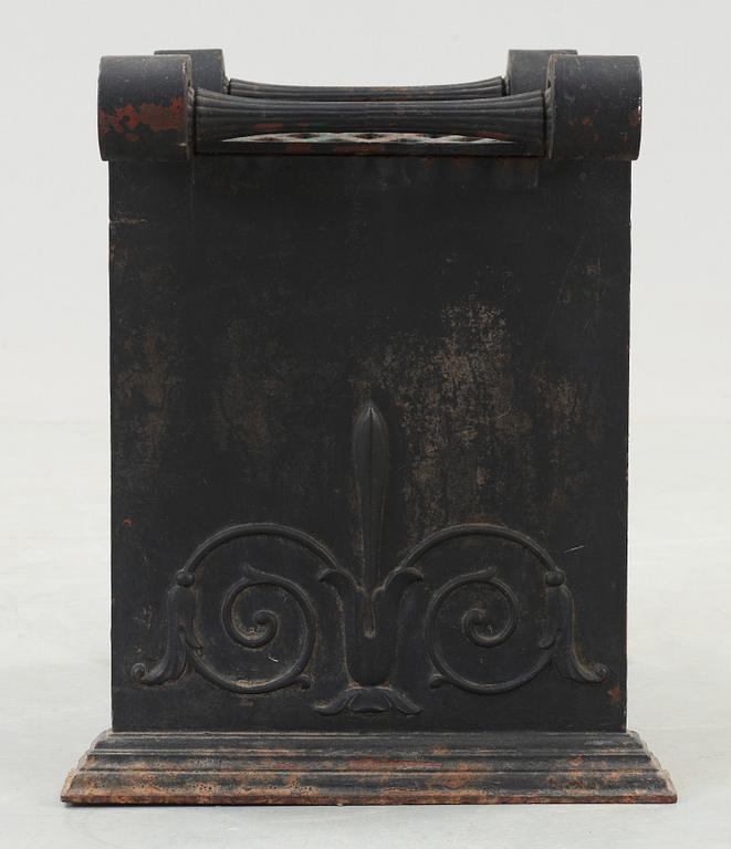 A Folke Bensow cast iron stool, model 'Taburett Nr 1', Näfveqvarn, Sweden circa 1925.