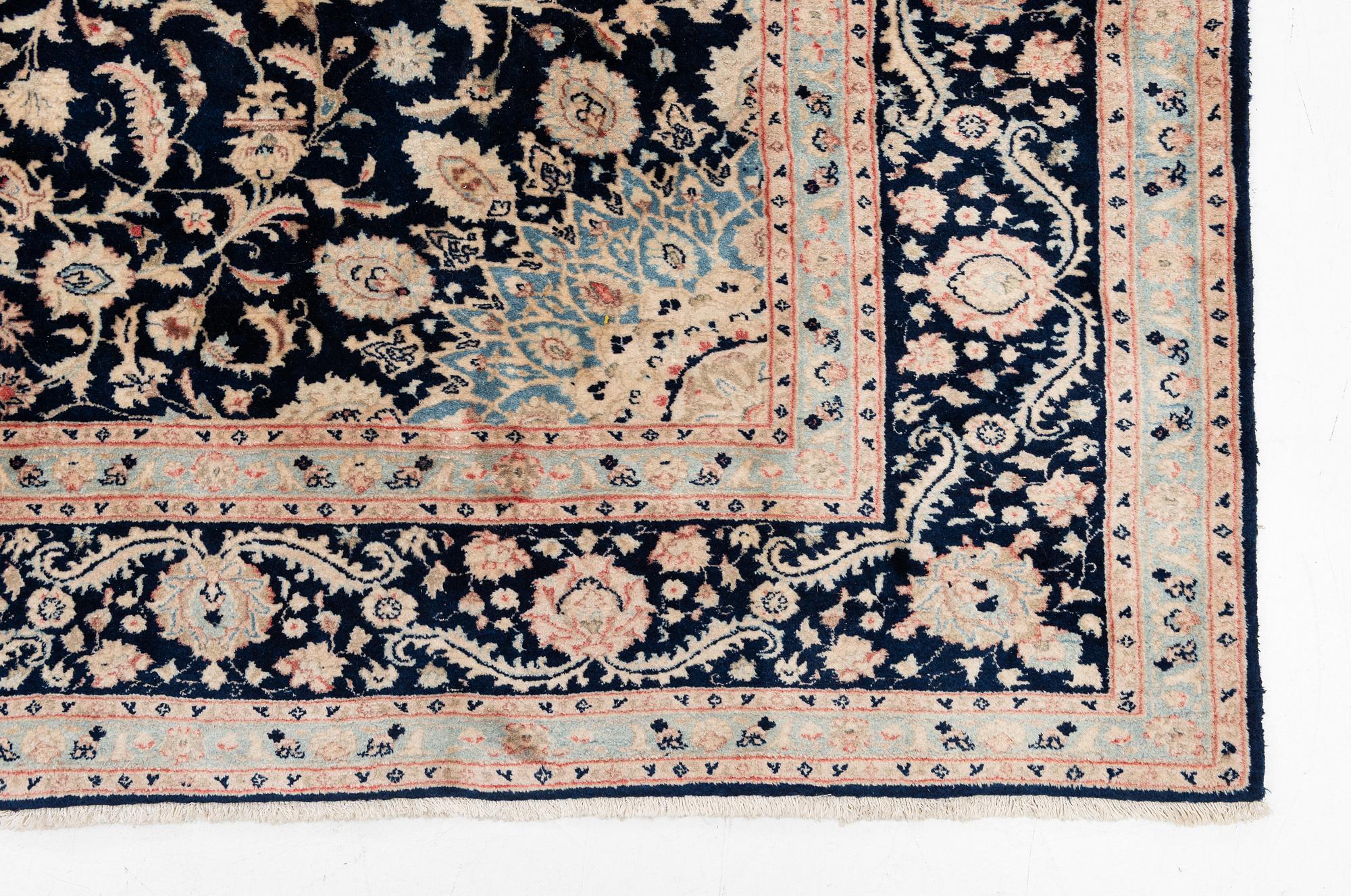 Carpet, Keshan, approx. 325 x 238 cm.