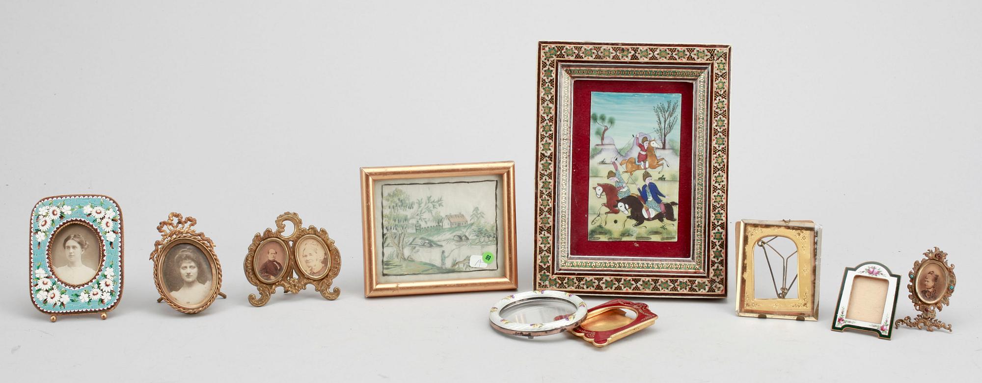 PARTI FOTORAMAR, 9 st, trä, metall, mest 1800-1900-tal.
