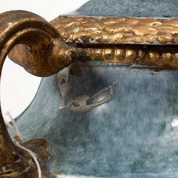 A flintware jar from Marieberg, 18th century.