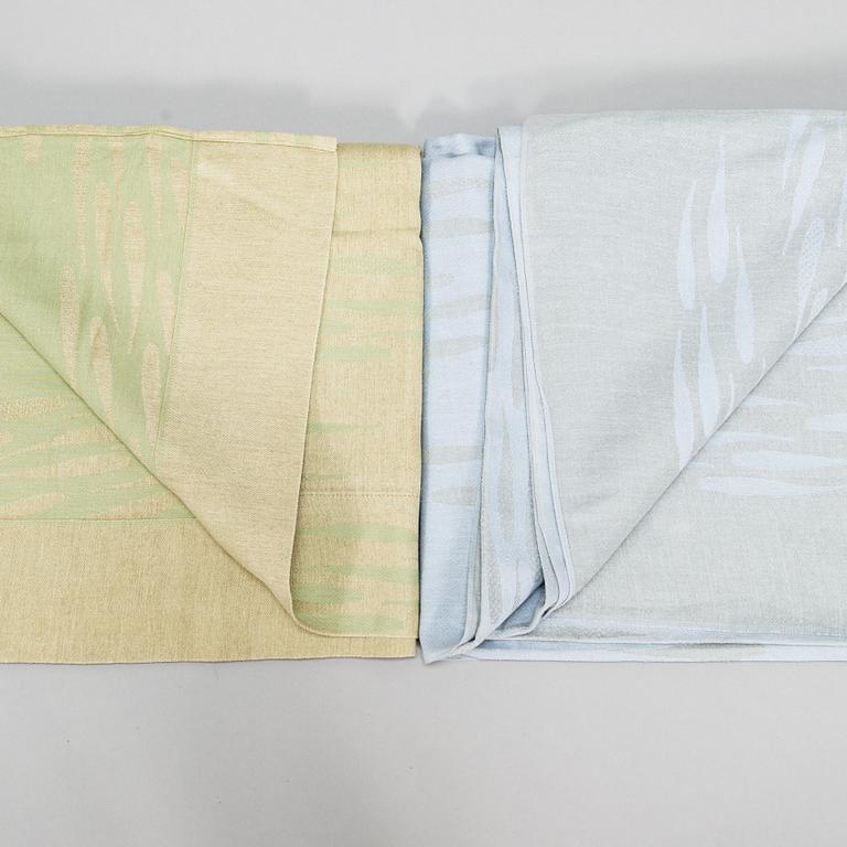Dora Jung, borddukar, 8 st, "Fiskstim", linnedamast, Tampella, 1971-1979.