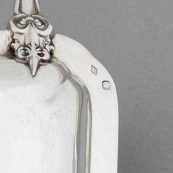 A French 20th century silver 950/1000 service, marked EC, Paris.