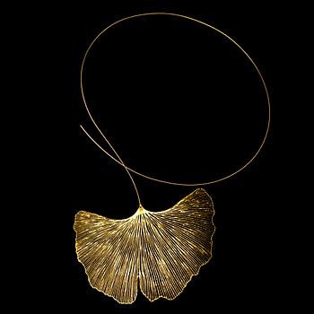 A MARIA JAUHIAINEN NECKLACE, "Ginkgo", stainless steel, 18K gold, 24K gold leaf.