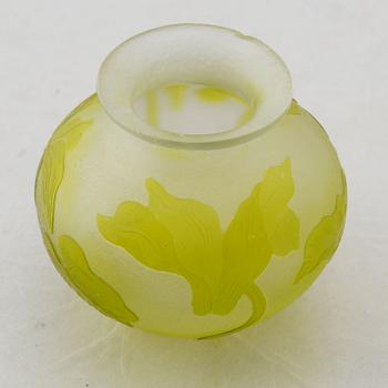 Karl Lindeberg, an Art Nouveau cameo glass vase, Kosta, Sweden, early 20th Century.