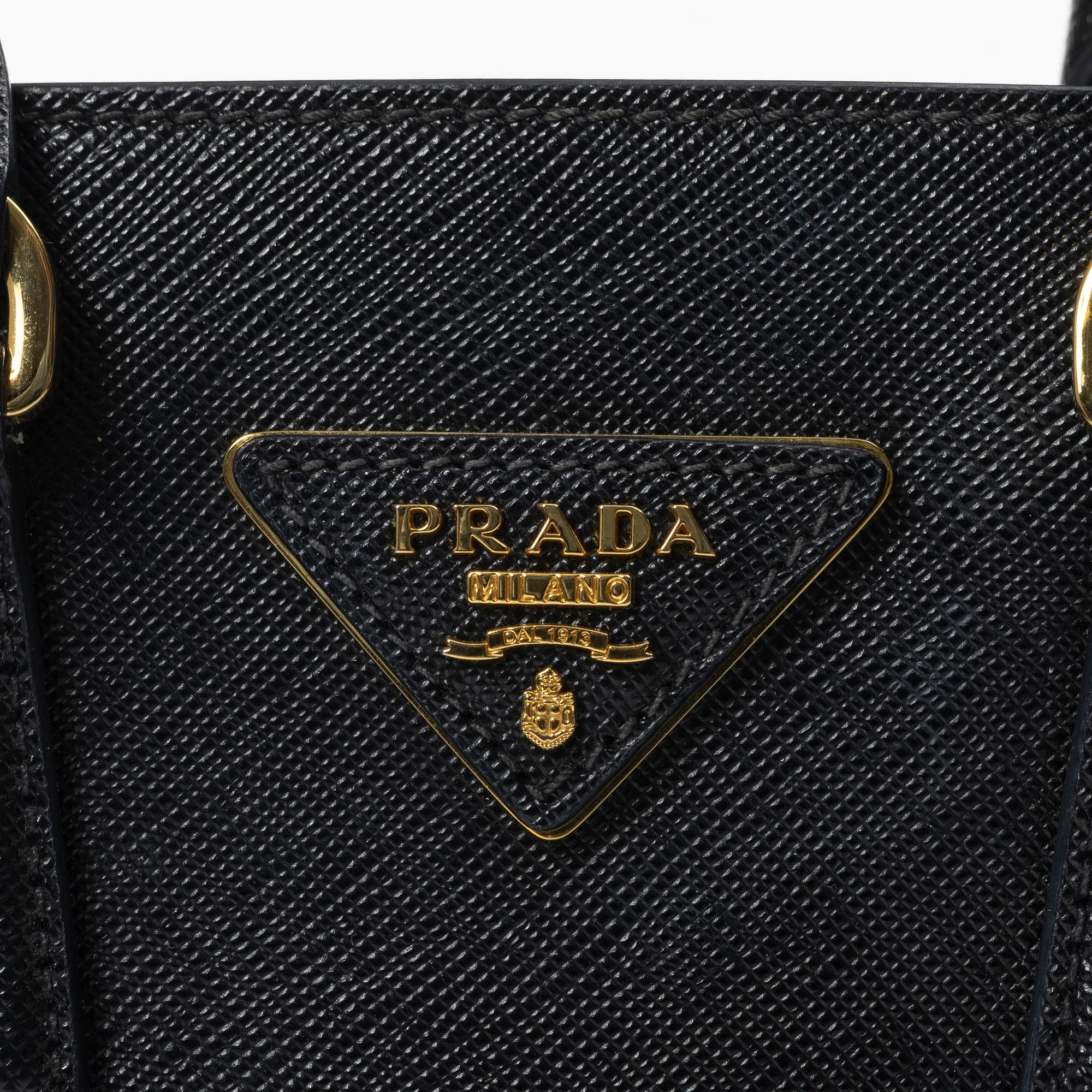 Prada, väska, "Saffiano Mini Tote".