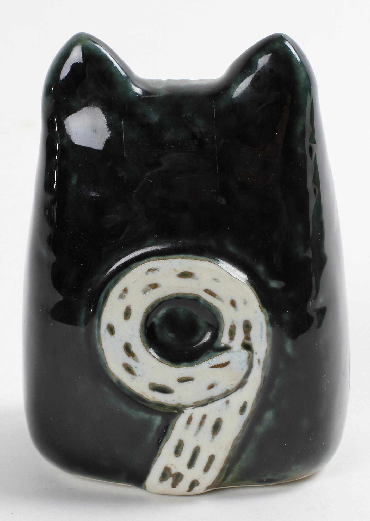 FIGURIN samt FAT, stengods, Lisa Larson resp Stig Lindberg, Gustavsberg.