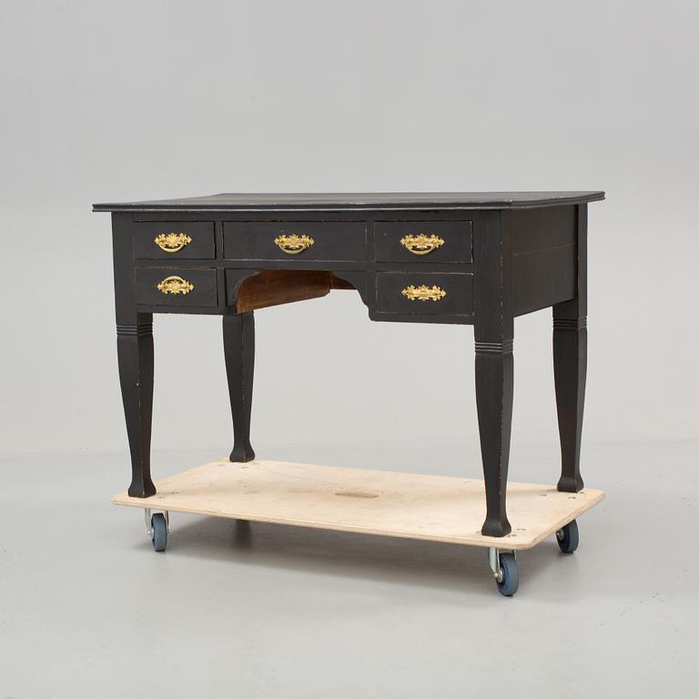 A Jugend writing desk from around year 1900.