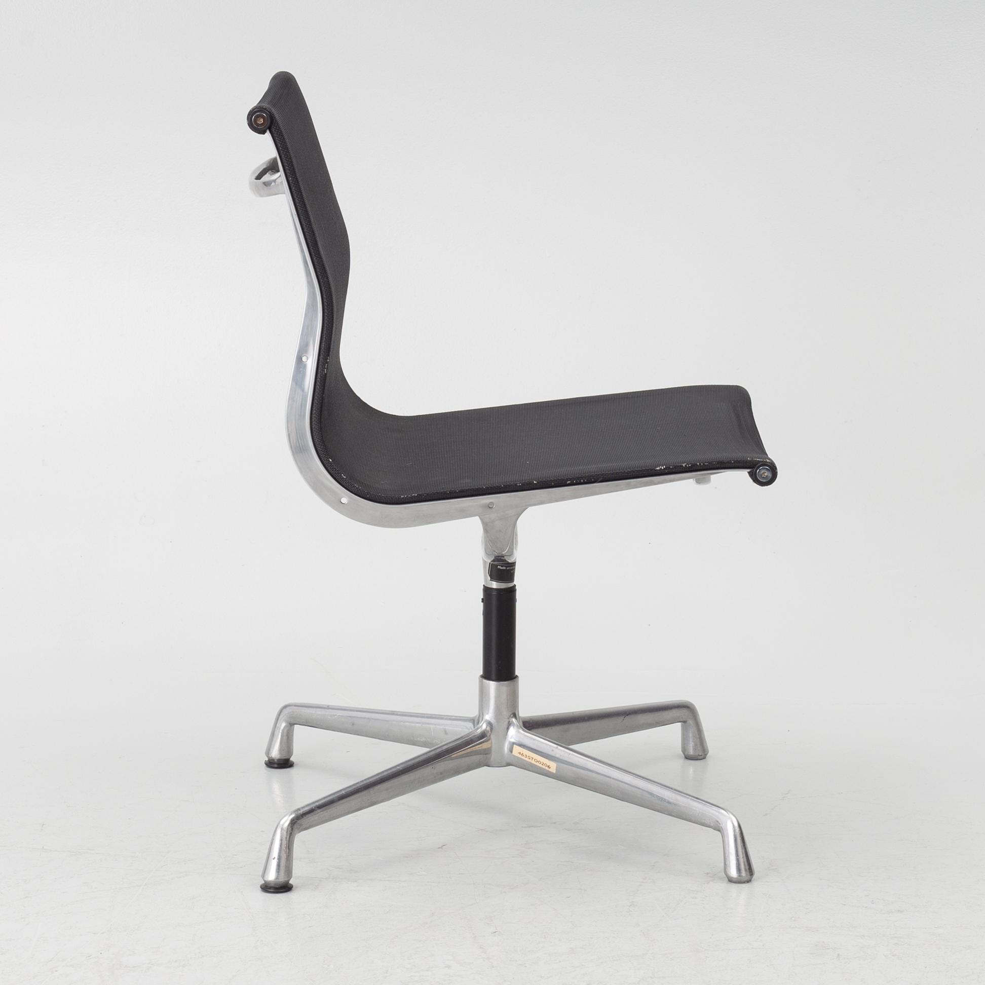 Charles & Ray Eames, Desk chair, EA 101, ICF. Second half of the 20th century.