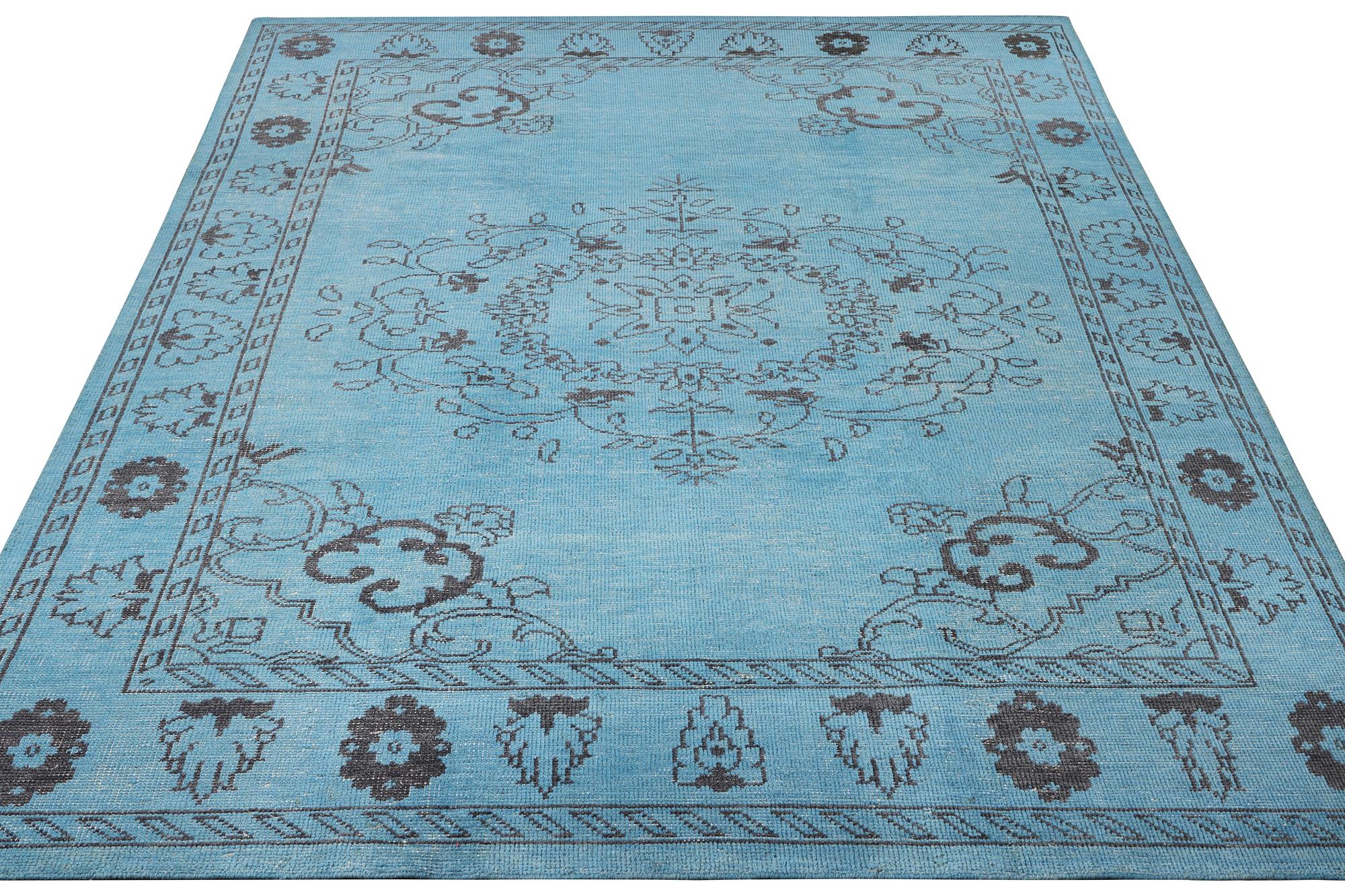 Matta, orientalisk, vintage design, ca. 364 x 265 cm.