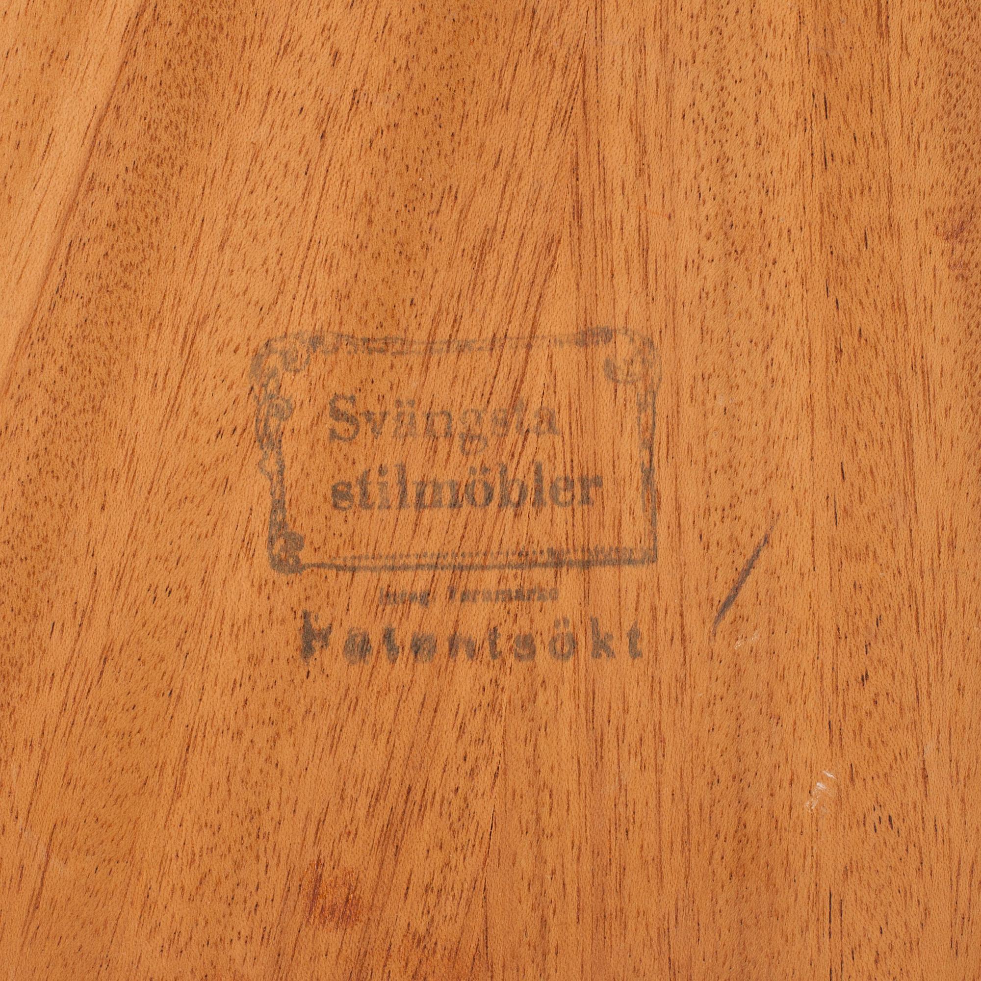 STOLAR, ett par, Axel Larsson, Svängsta stilmöbler, 1950-tal.