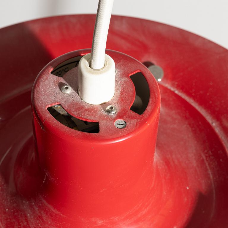 Poul Henningsen, Taklampa, "PH5", Louis Poulsen, Danmark.