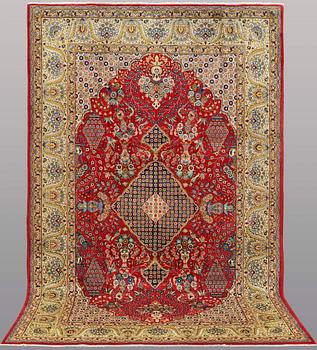 MATTO, Figural Ghom part silk, ca 330 x 210.