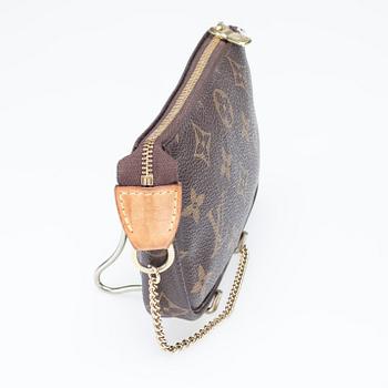 VÄSKA, "Mini Pochette Accessoires", Louis Vuitton.