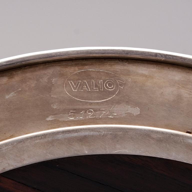BRICKA, sterling silver och trä, Tapio Wirkkala 1974.