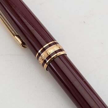 Mont Blanc fountain pen and ballpoint pen "Meisterstück".