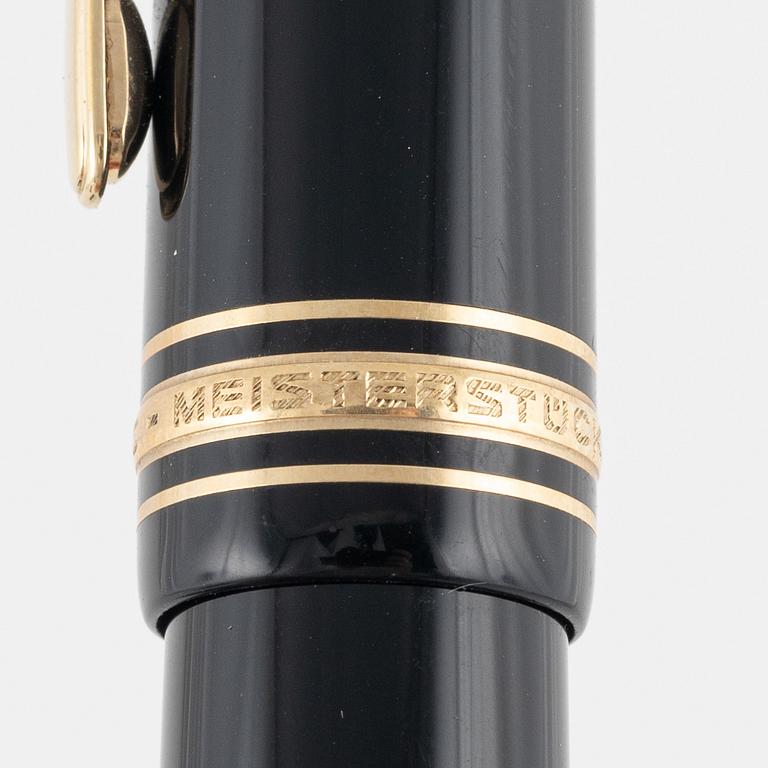 Mont Blanc, fountain pen, Meisterstück No 149, tip in 18k gold.