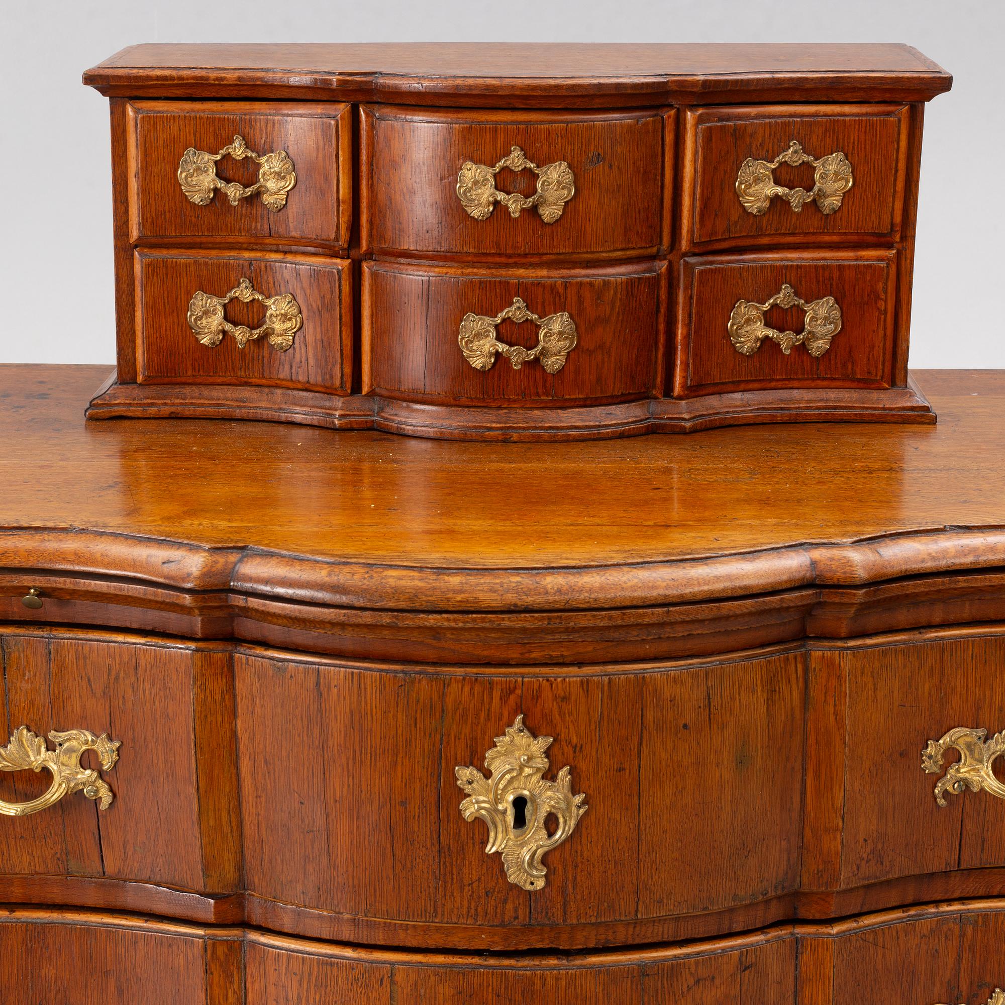 Bureau, late Baroque 18th century.