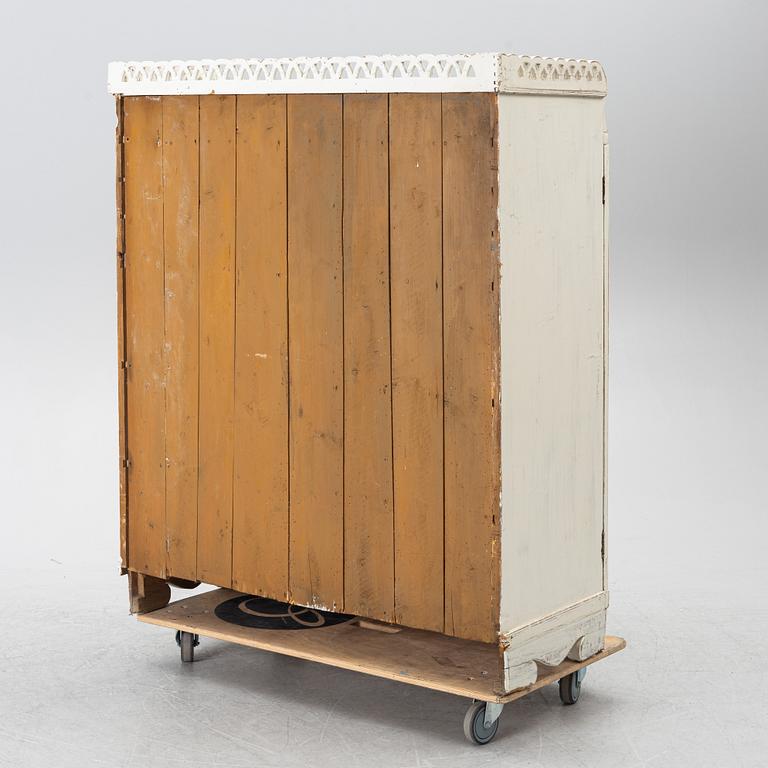 A cabinet, 19th century.