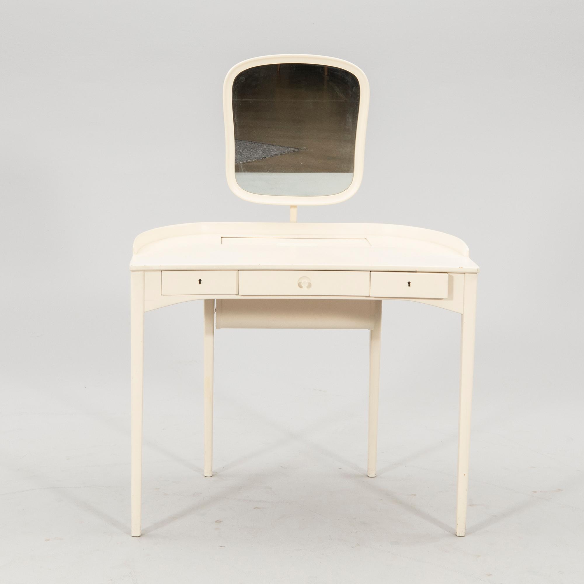 Carl Malmsten, a 'Birgitta' dressing table from Bodafors Möbelfabrik 1961.