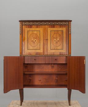 BARSKÅP, rokokostil, 1900-talets mitt.