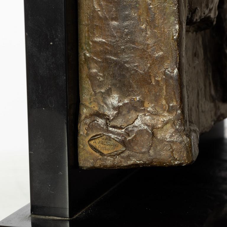 Gudmar Olovson, relief/sculpture. Signed. Numbered. Foundry mark. Bronze, total height 47.5 cm, length 35 cm.