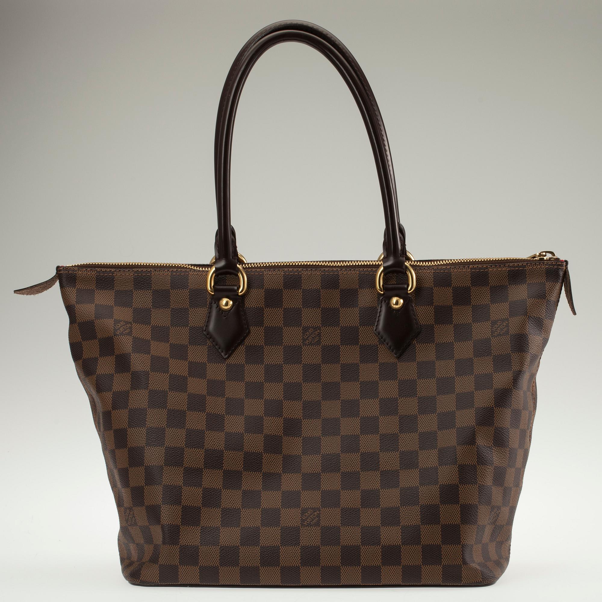 VÄSKA, "Saleya", Louis Vuitton.