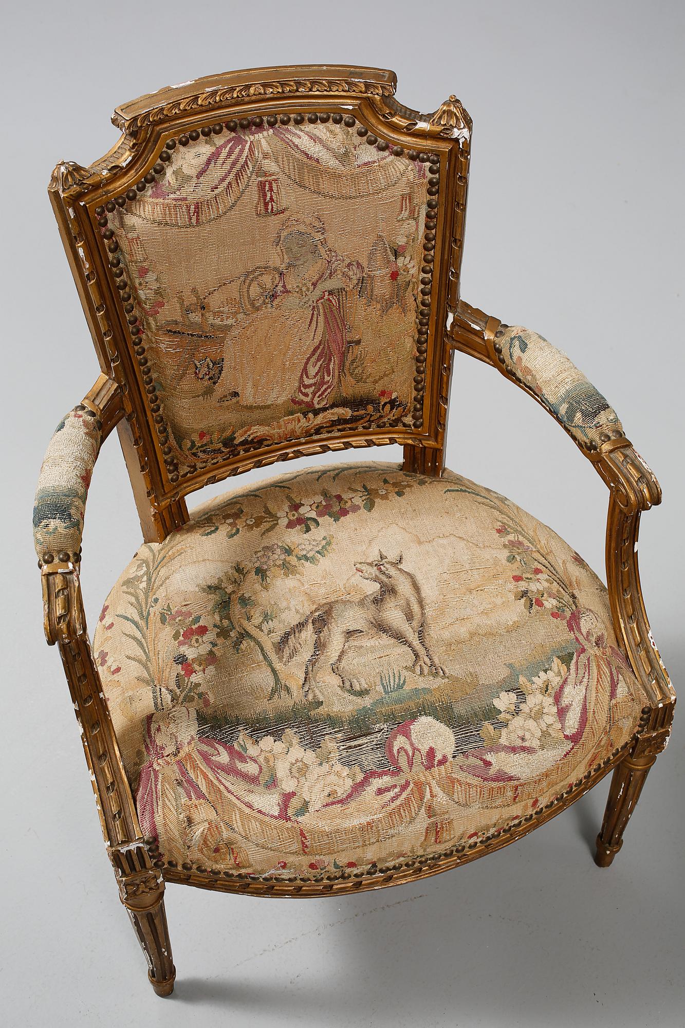 KARMSTOLAR, ett par, Louis XVI-stil, omkring sekelskiftet 1800/1900.