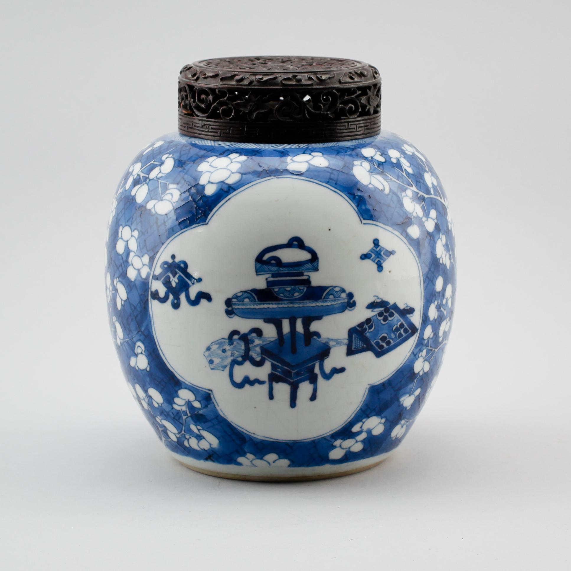BOJAN, porslin, Kina, Kangxi 1662-1722.