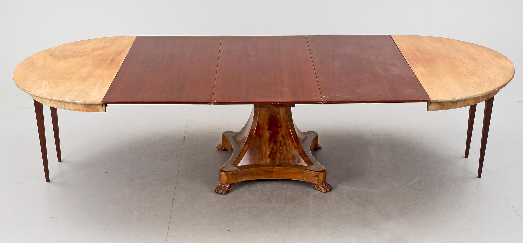 MATBORD, Karl- Johan, 1800-talets första hälft.