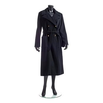 608. HERMÈS, a black cashmere blend coat.