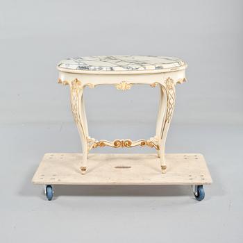 BORD, rokokostil, 1900-talets första hälft.