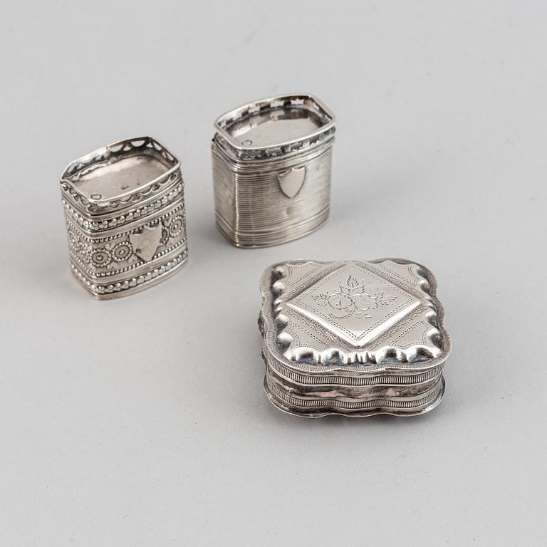 Three dutch silver snuff boxes, 19th century.