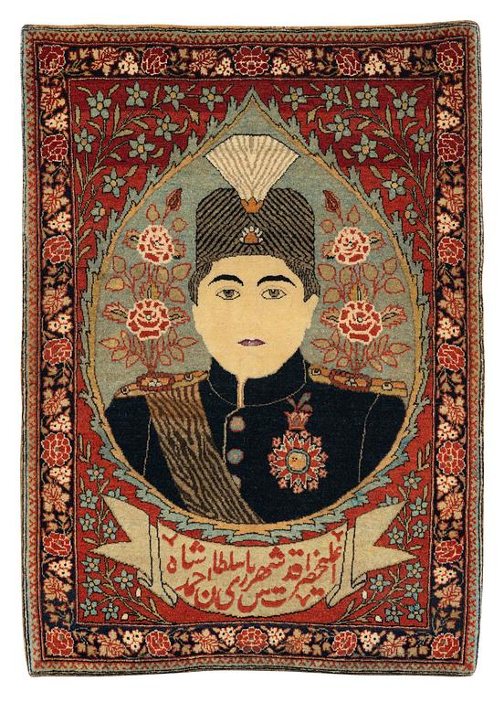 A pictoral Kashan 'Mohtasham' rug c. 80 x 58 cm.
