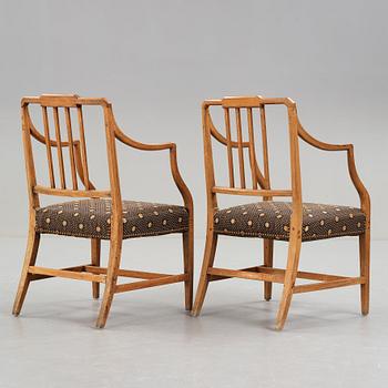 A pair of English armchairs, circa 1800.