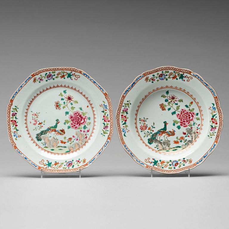 A set of ten 'Double Peacock' dishes, Qing dynasty, Qianlong (1736-95).