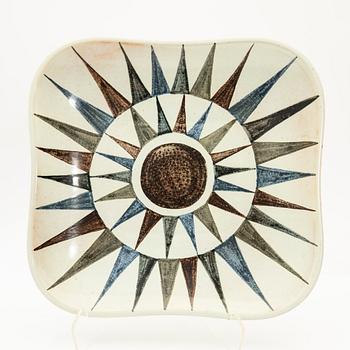 Carl-Harry Stålhane, & Aune Laukkanen, Bowl, Faience, Rörstrand, second half of the 20th century.