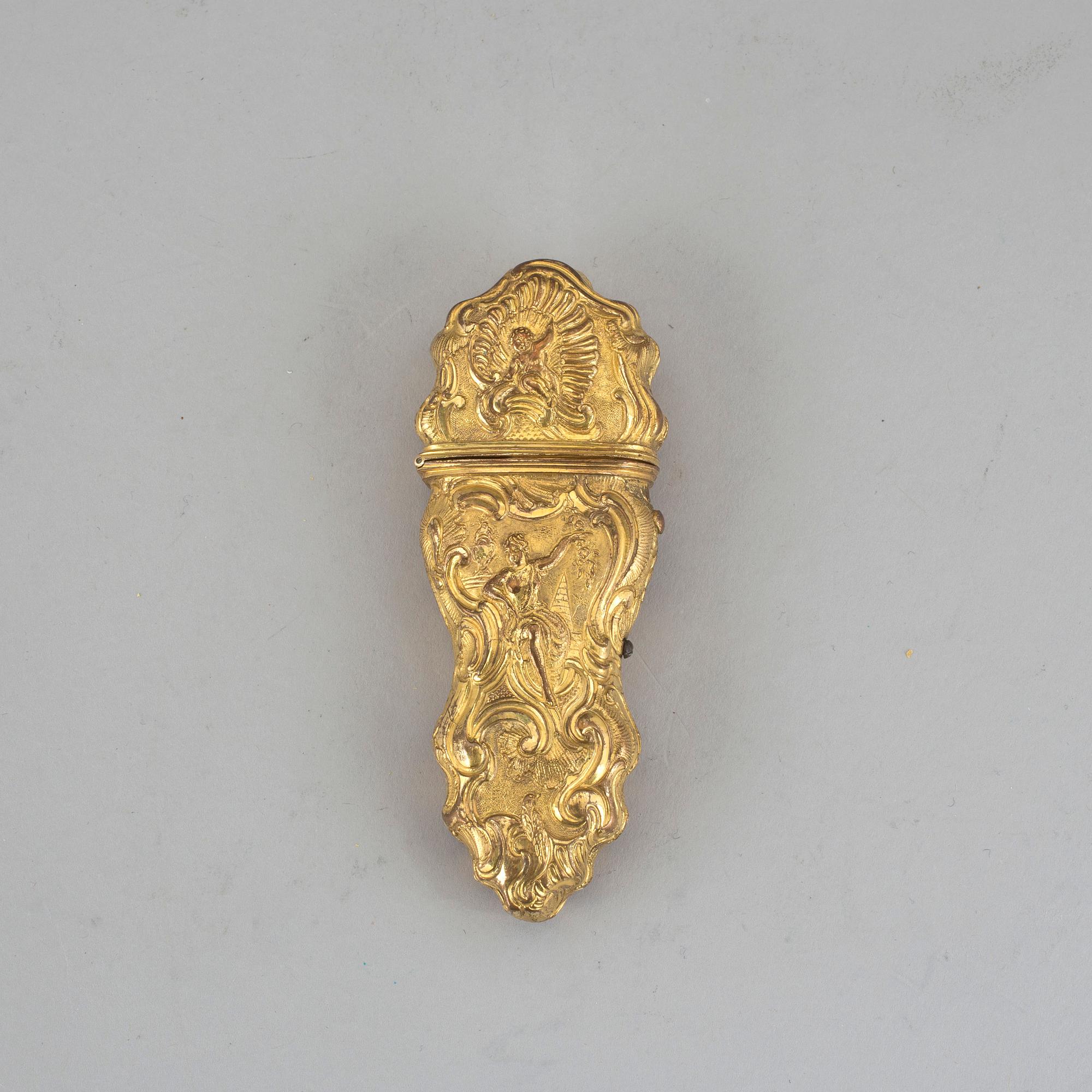 ETUI, förgylld mässing, rokoko, 1700-tal.