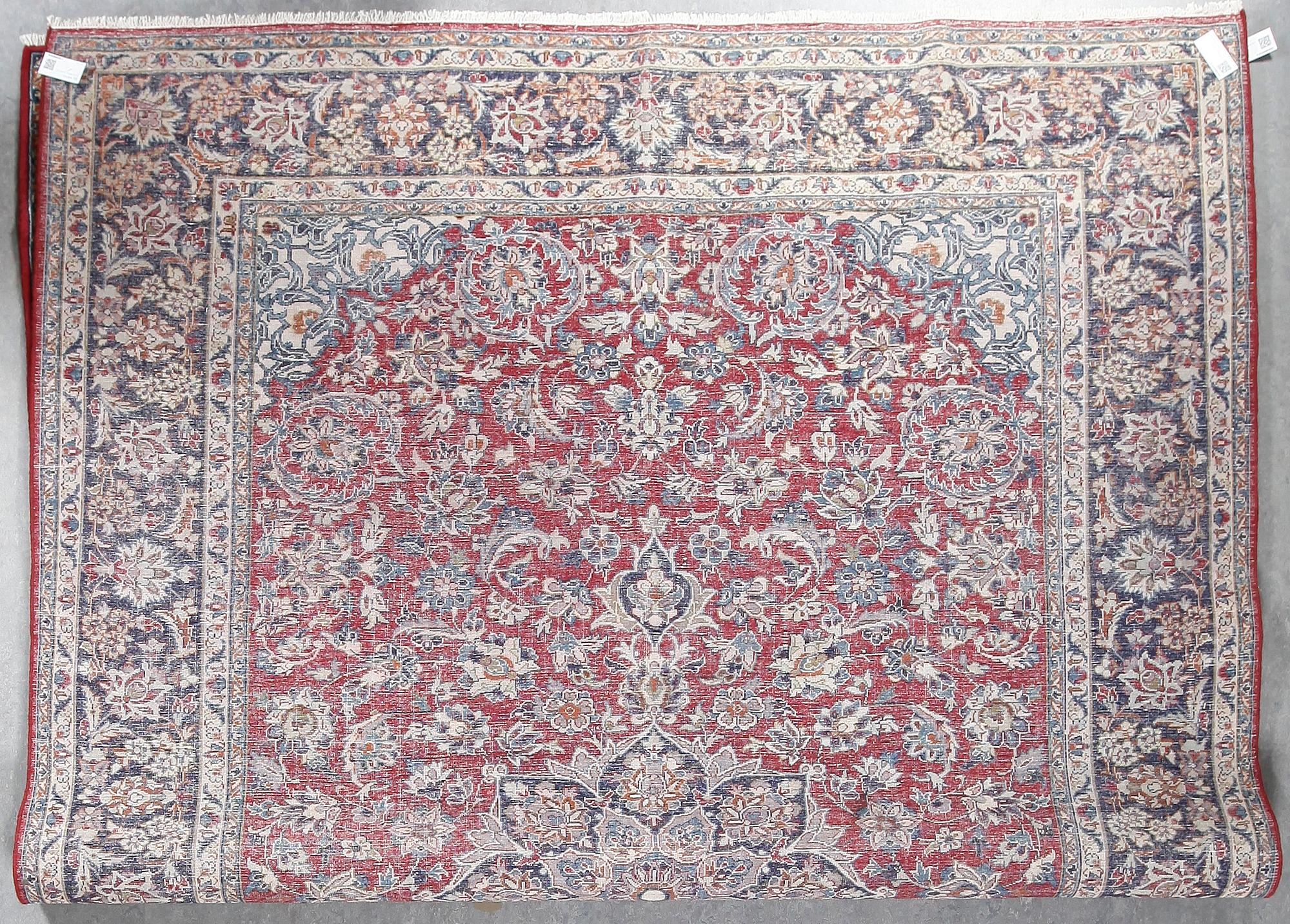 MATTA, Isfahan, ca 368x247 cm.