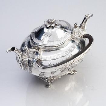 A Swedish Rococo double-spouted Rococo silver teapot, mark of Bengt Hafrin, Gothenburg 1770.