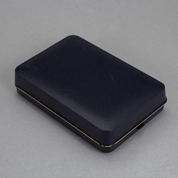 MEDALJ i ETUI, förgyllt silver, Sporrong AB, 1986. Tot. vikt cirka 10 gram.