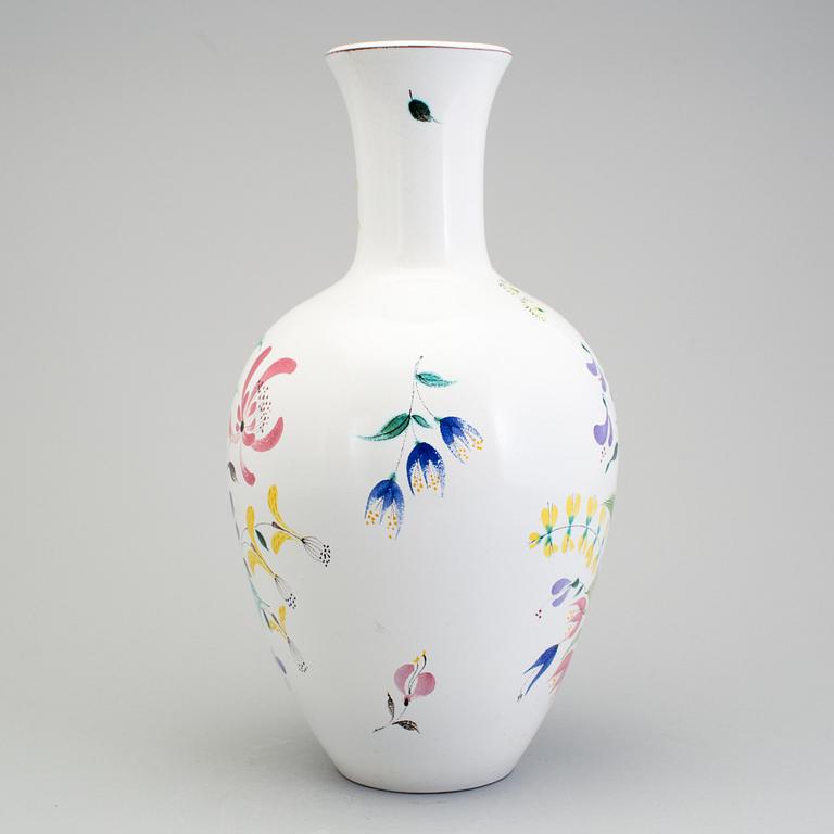 STIG LINDBERG, a faience vase with handle, Gustavsberg 1940s.