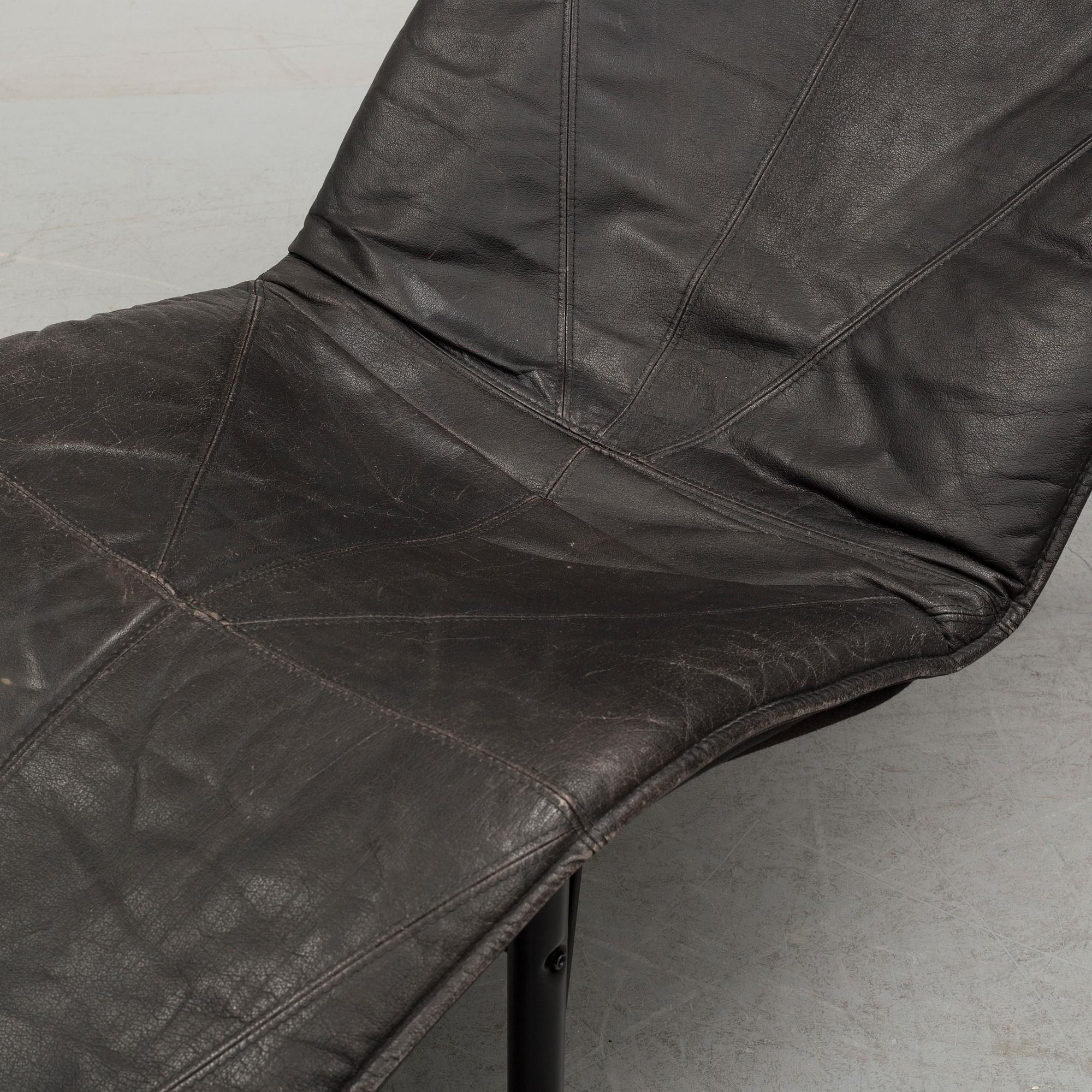 A 1980/90's leather "Skye" lounge chair by tord Björklund for IKEA.