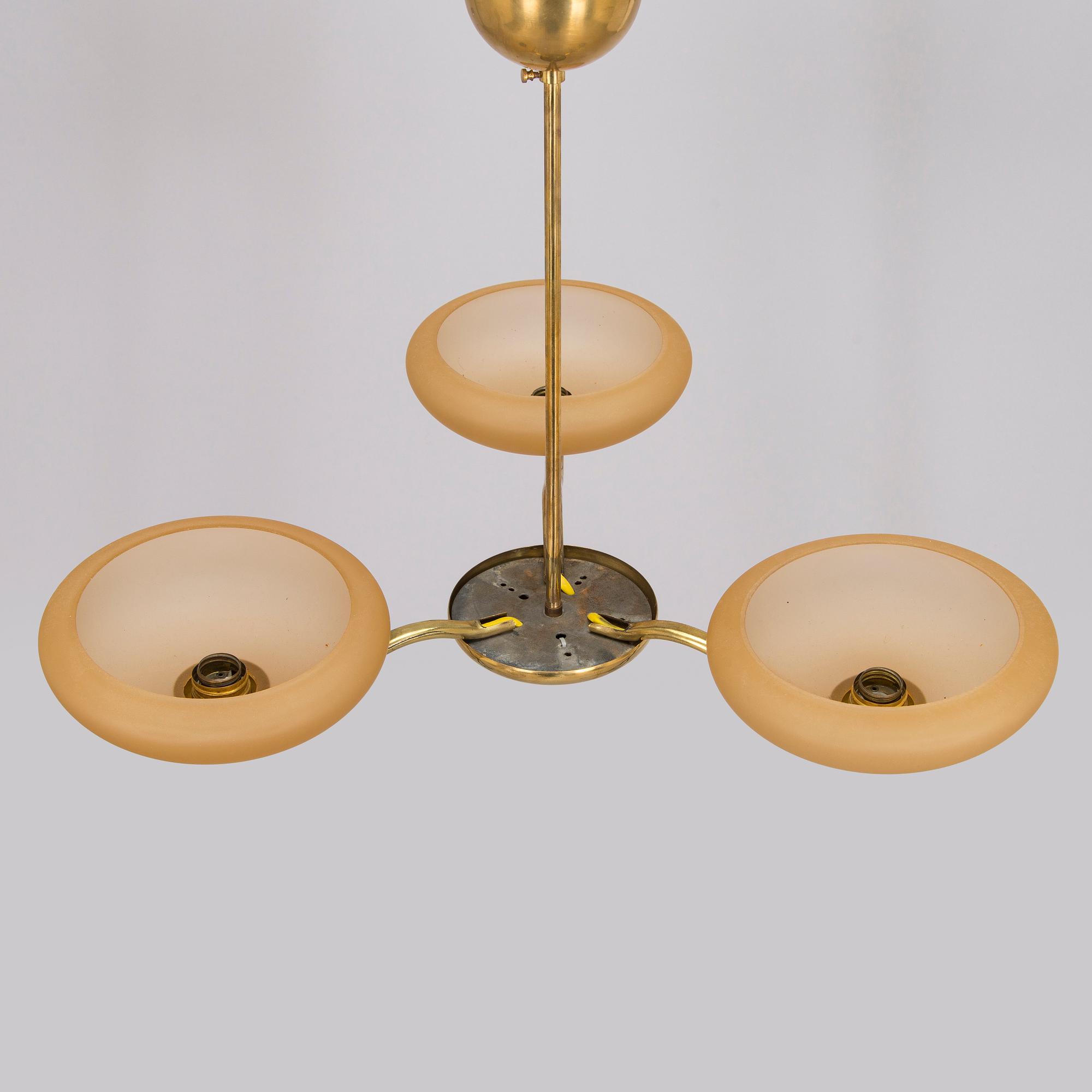 Paavo Tynell, taklampa modell 1445/3 Taito, 1930-tal.