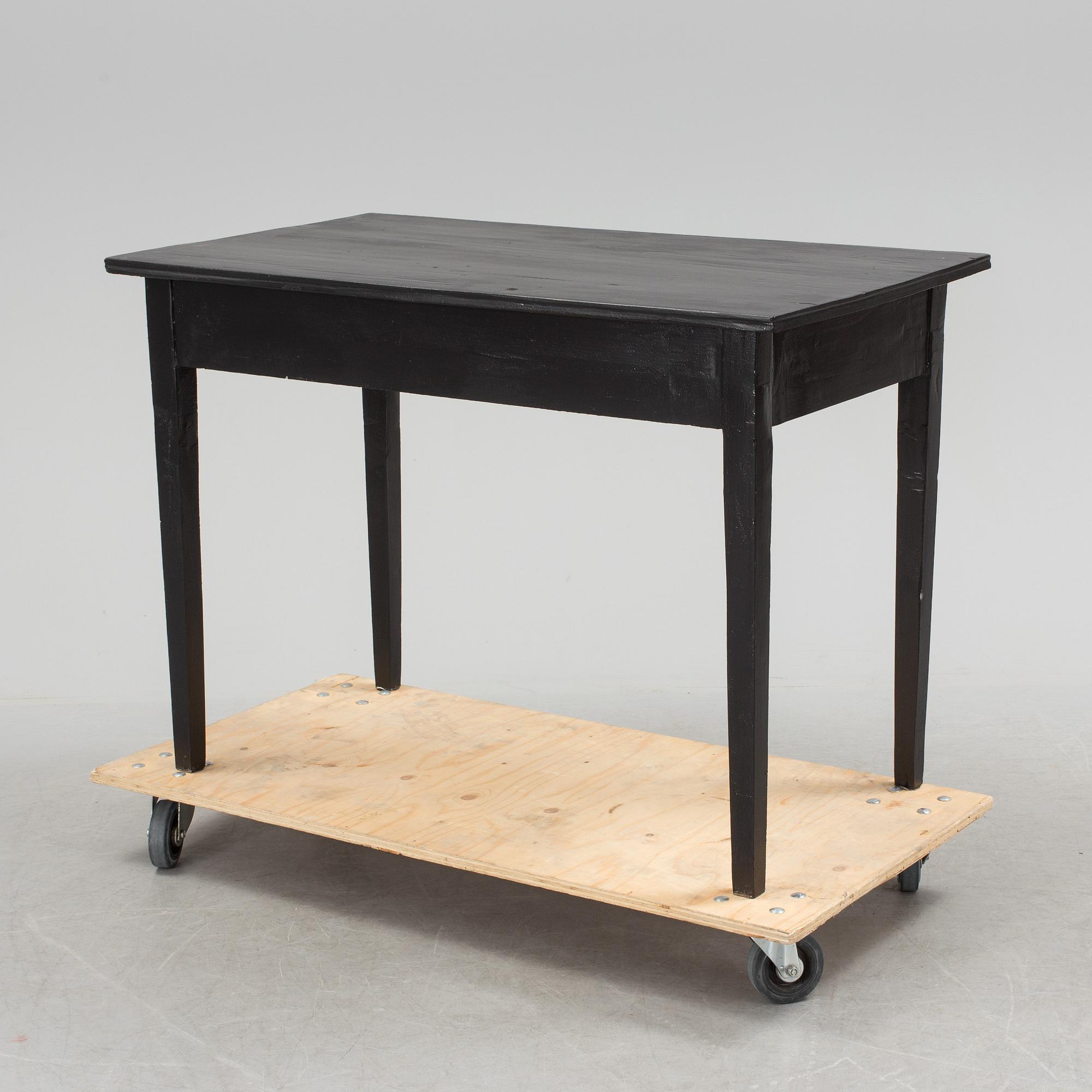 An early 1900s table.