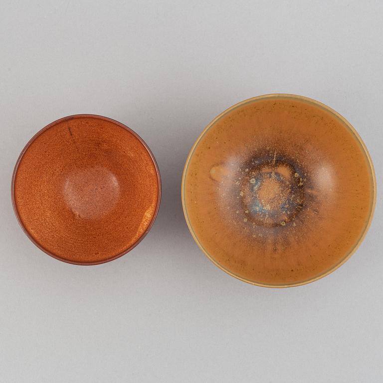 A set five stoneware vases and two bowls, including Tomas Anagrius and Atte Holm, Höganäs.