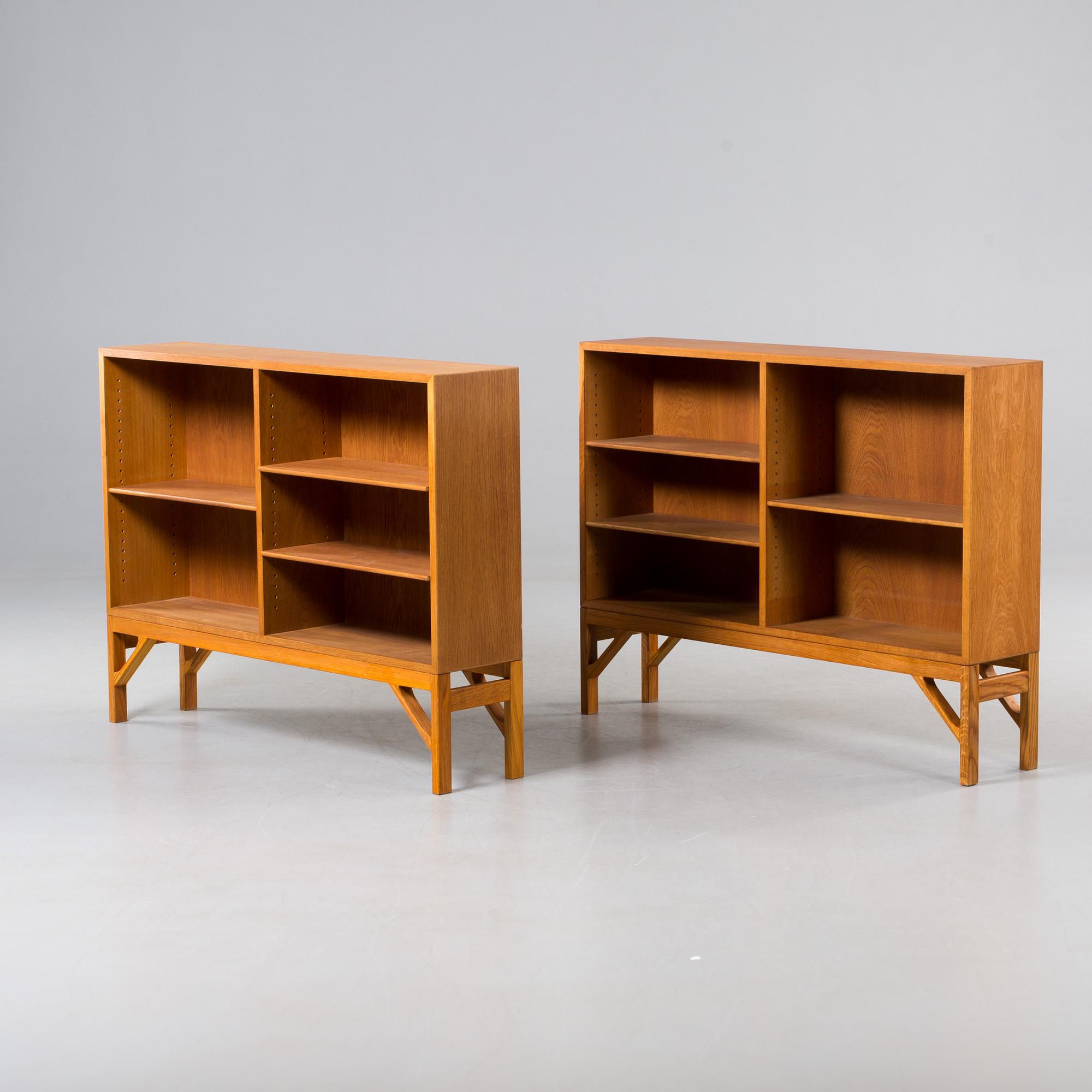 A PAIR OF BOOKSHELVES BY BØRGE MOGENSEN, C.M Madsen, FDB Furnitur.