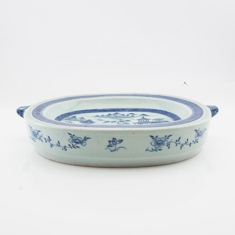 Heating dish China circa 1800 porcelain.
