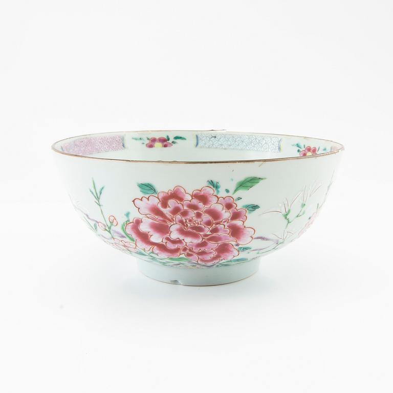 Bowl, company porcelain. Qing Dynasty, Qianlong period (1736-95).