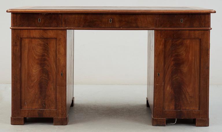 SKRIVBORD, senempire, 1800-talets mitt.