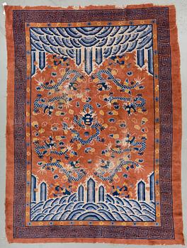 MATTA, semiantik, Kina. Ca 260x190 cm.